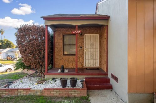 1134 129th St, Gardena, CA 90247-1610