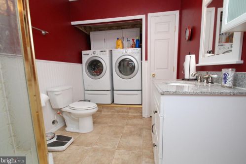 730 Nicholson Ave, Douglassville PA  19518-1569 exterior