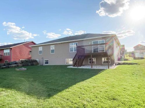 536 Falk Dr, Edgerton WI  53534-2159 exterior