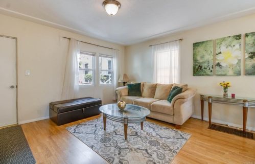 1501 Grove St, San Diego CA 92102-1439 exterior