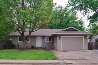 2925 Red Bud Ln, Anderson, CA 96007-9387