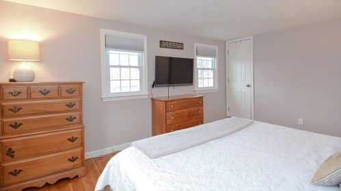 25 Alden St, Mansfield MA 02048-1244 exterior