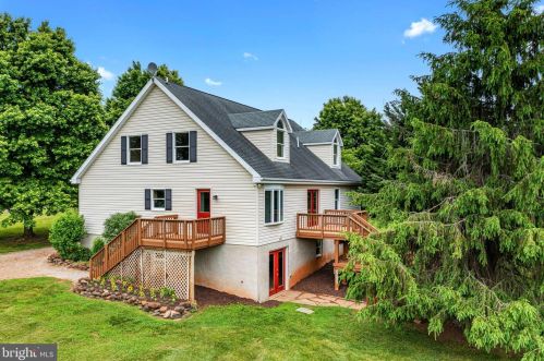 14260 Rehobeth Church Rd, Lovettsville VA  20180-3218 exterior