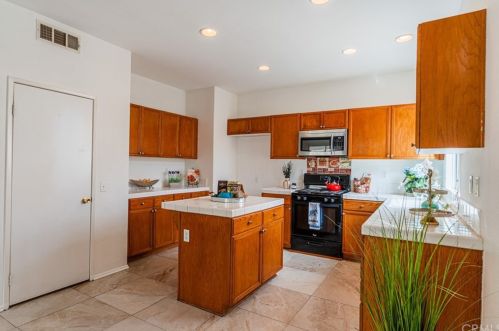 32936 Serena Way, Lake Elsinore, CA 92530-0602
