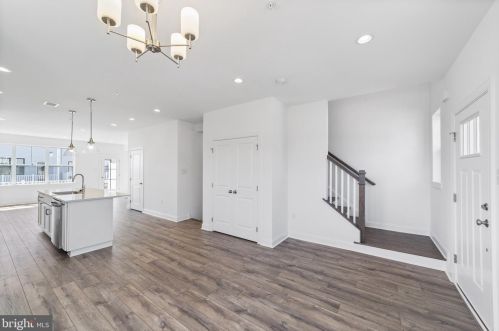 328 Walnut St, Collegeville PA  19426-3601 exterior