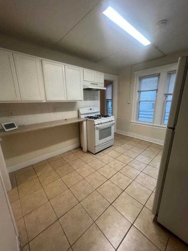 25 Lent St, Poughkeepsie NY  12601-2615 exterior