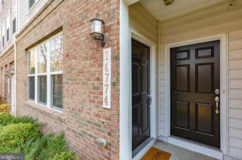 14774 Mason Creek Cir, Woodbridge, VA 22191-3322