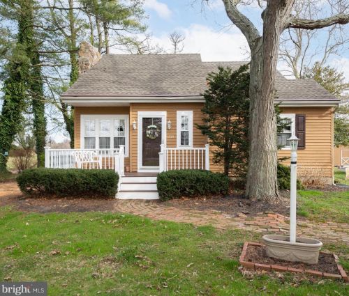 58 Market Ln, Greenwich, NJ 08323-2331