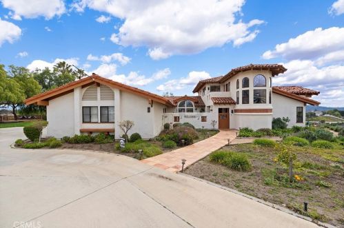 43572 Manzano Dr, Temecula, CA 92592-2610