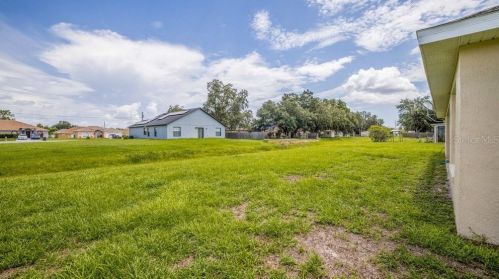 415 Cardinal Ct, Kissimmee FL  34759-4424 exterior