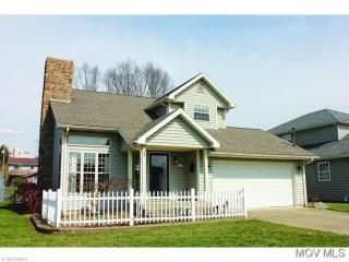 913 19th St, Parkersburg, WV 26105-1215