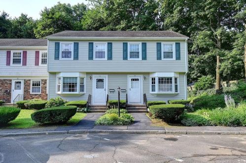 34 Drummers Ln, Bethel, CT 06801-2019