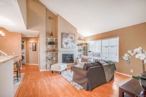 18946 Canyon Smt, Trabuco Canyon, CA 92679-1084