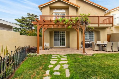 24409 Neece Ave, Torrance CA  90505-6523 exterior