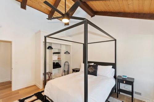 1125 Big Bear Blvd, Big Bear City CA  92314-9277 exterior