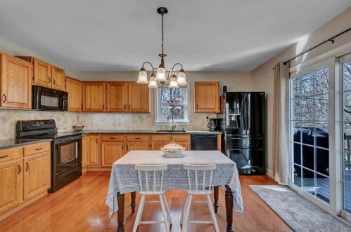 40 Carli Blvd, Colchester CT  06415-1867 exterior