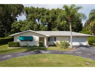 2206 Webb Ave, Dunedin, FL 34698-2121
