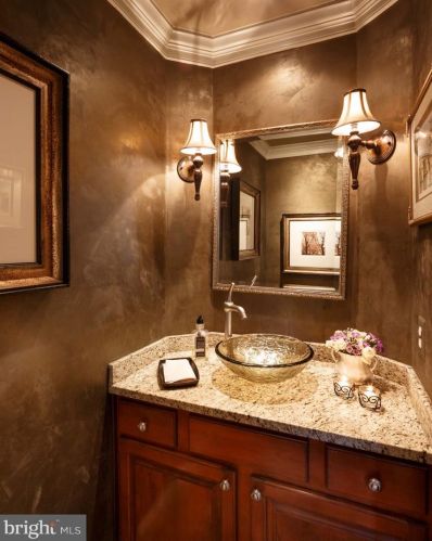 11406 Wild Bramble Way, Herndon VA  20194-1001 exterior