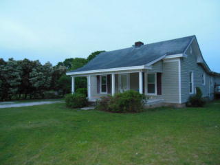 5327 Edwards Rd, Sanford, NC 27332-1926