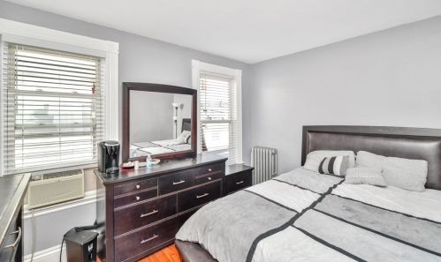 35 Barr St, Salem MA 01970-2301 exterior