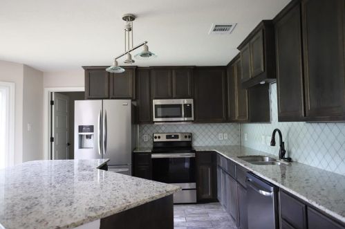 2119 Waizel Way, Georgetown TX  78626-8116 exterior