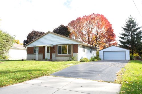 4440 Placid Dr, Milwaukee, WI 53220-3532