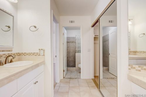 1353 Timberpond Dr, El Cajon CA  92019-3619 exterior