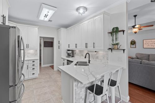 413 Cannon Knoll Rd, Lexington SC  29073-7103 exterior