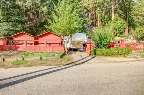 21 Brimblecom Rd, Big Basin CA  95006-9687 exterior