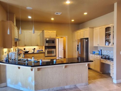 1091 Paradise Peak Rd, Valley Springs CA  95252-8741 exterior