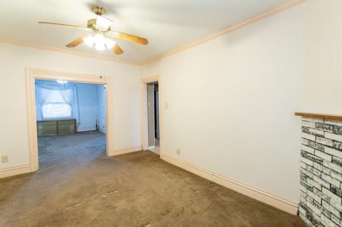 515 Peebles St, Pittsburgh PA 15221-3263 exterior