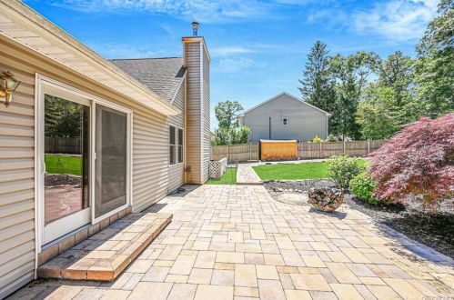 166 Lakeside Trl, Panamoka NY  11961-2246 exterior