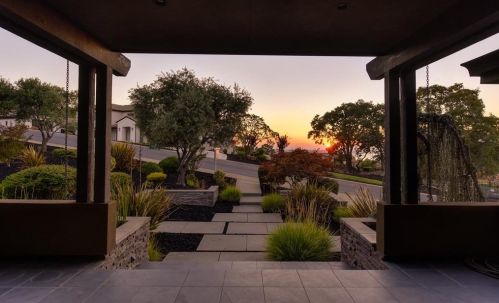 2913 Capetanios Dr, Folsom CA  95762-4606 exterior