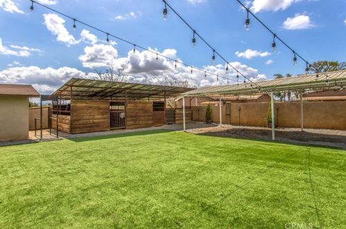 6872 36th St, Riverside CA  92509-1307 exterior