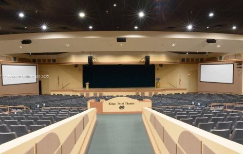 218 Brittany, Delray Beach FL  33446-1114 exterior