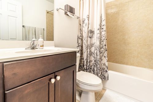 8902 19 St, Hollywood FL 33025-7613 exterior