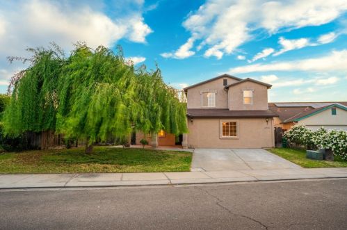 6031 Lea Ct, Winton, CA 95388-9457