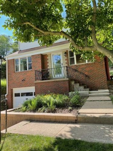 234 Temona Dr, Pittsburgh, PA 15236-4222