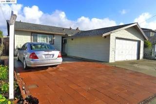 865 Saint Bede Ln, Hayward, CA 94544-3809