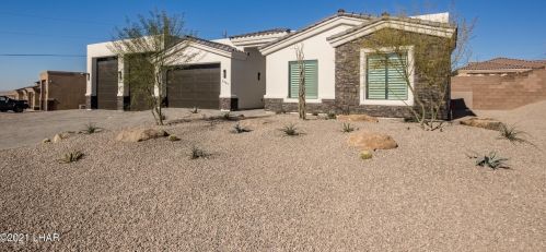 2925 Edgewood Dr, Lake Havasu City, AZ 86406-7007