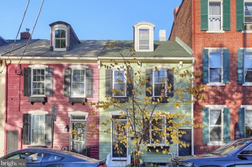 625 Front St, Harrisburg, PA 17104-1627