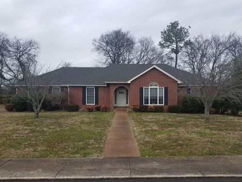 227 Megan Cir, Shelbyville TN  37160-2261 exterior