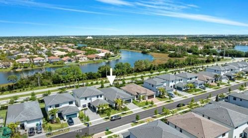 17451 41 St, Hollywood FL 33029-5035 exterior