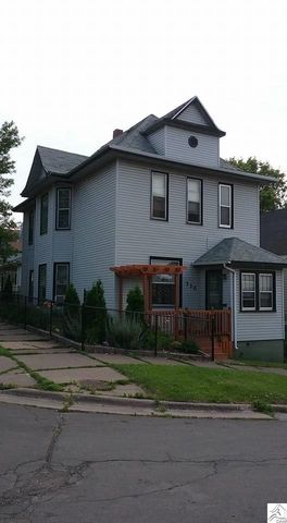 330 23rd Ave, Duluth MN  55806-1520 exterior