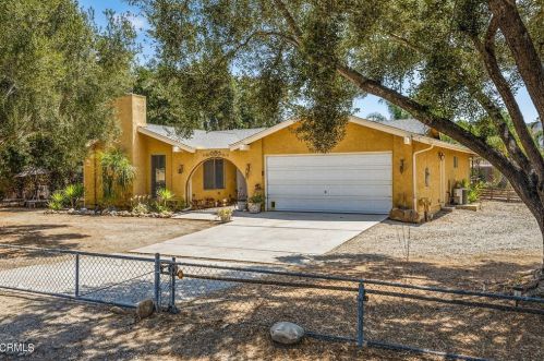 52 Grapevine Rd, Oak View, CA 93022-9303