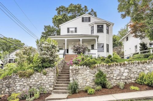 31 Belleview Ave, Crotonville, NY 10562-4324