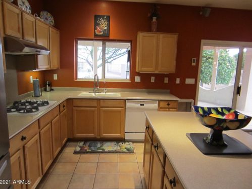 15179 Las Brizas Ln, Sun City AZ 85375-2827 exterior