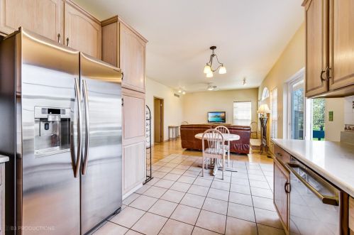 555 Lantern Walk, Valpo IN  46385-2980 exterior