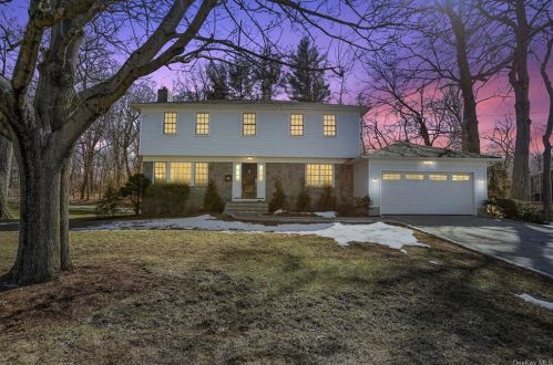 5 Milford Dr, White Plains, NY 10606-3907