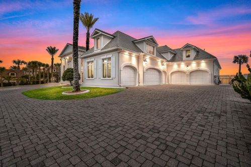 535 Ocean Shore Blvd, Ormond Beach FL  32176-5401 exterior